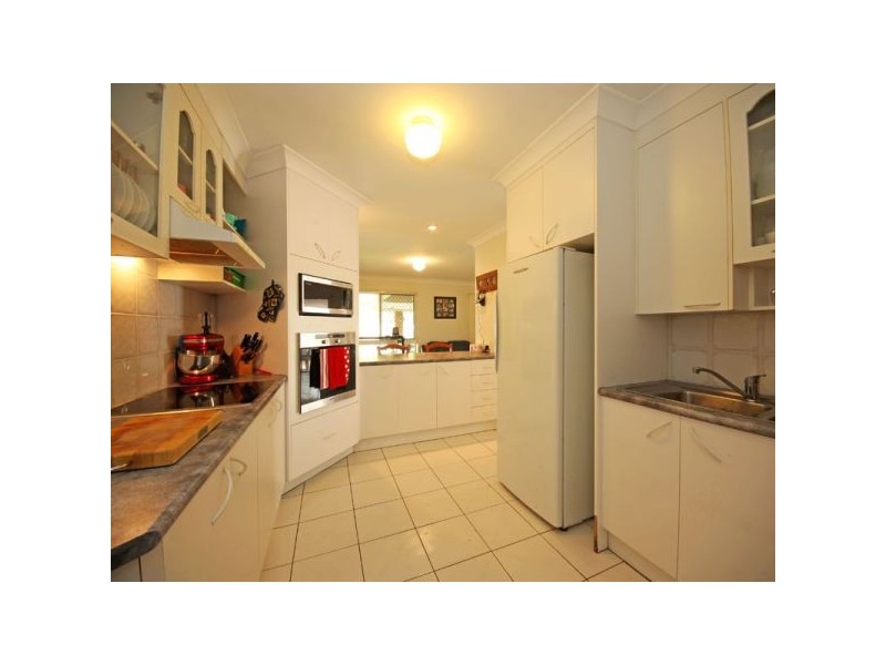 27 Cascade Street, Kippa-ring QLD 4021