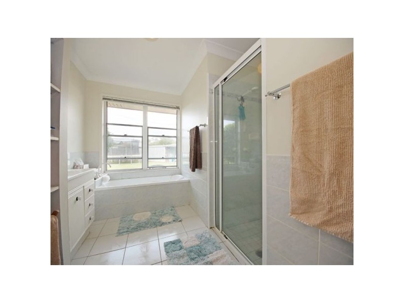 27 Cascade Street, Kippa-ring QLD 4021