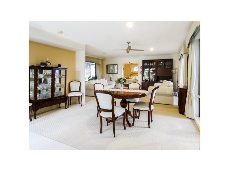 17 Tibouchina Court, Helensvale QLD 4212