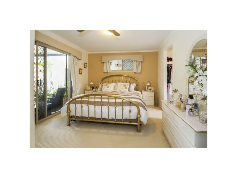 17 Tibouchina Court, Helensvale QLD 4212