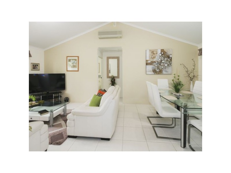 17 Tibouchina Court, Helensvale QLD 4212