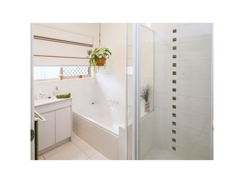 17 Tibouchina Court, Helensvale QLD 4212