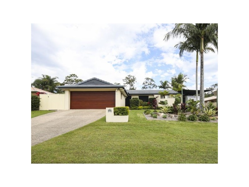 17 Tibouchina Court, Helensvale QLD 4212