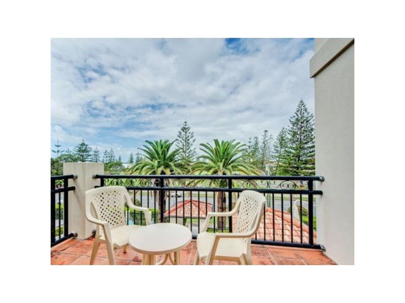 24/9-13 Margaret Avenue, Broadbeach QLD 4218