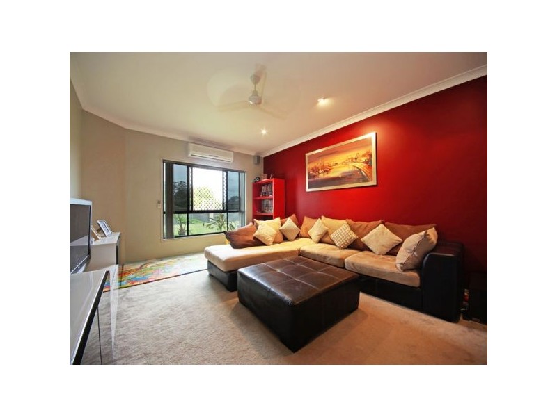 28 Glady Avenue, Caboolture QLD 4510