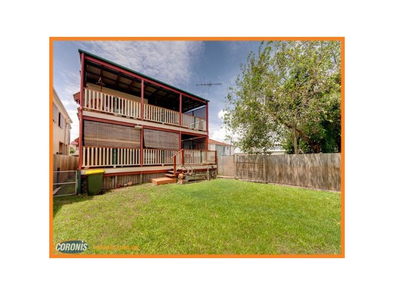 55 Clayton Street, Sandgate QLD 4017