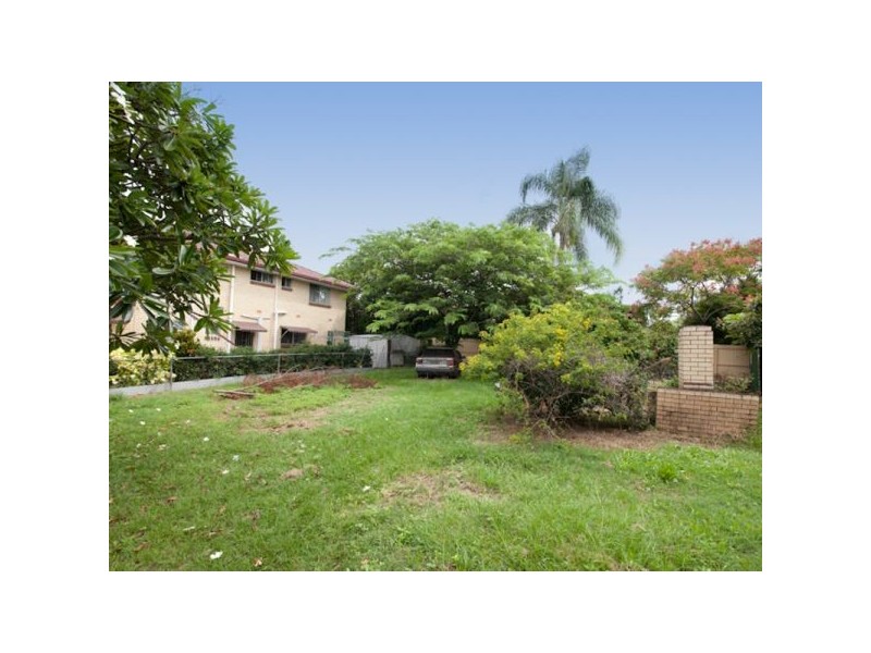 131 Merton Road, Woolloongabba QLD 4102