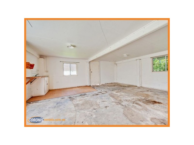 12 Caesar Street, Kingston QLD 4114