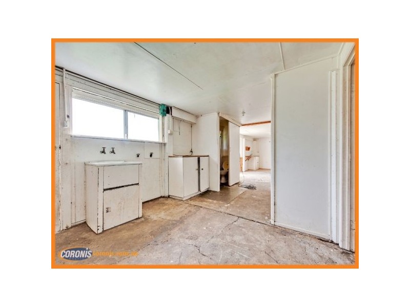 12 Caesar Street, Kingston QLD 4114