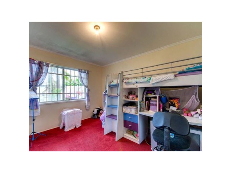 6 Spitfire Avenue, Strathpine QLD 4500