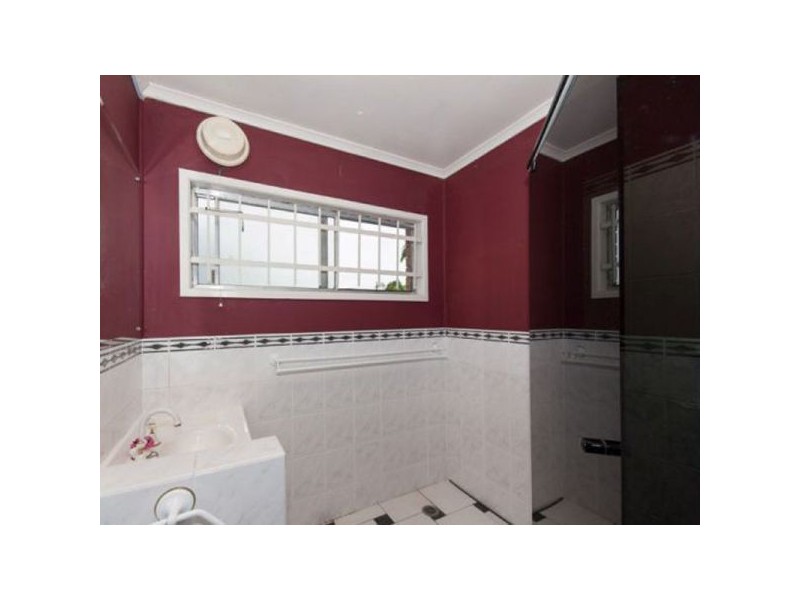 6 Spitfire Avenue, Strathpine QLD 4500