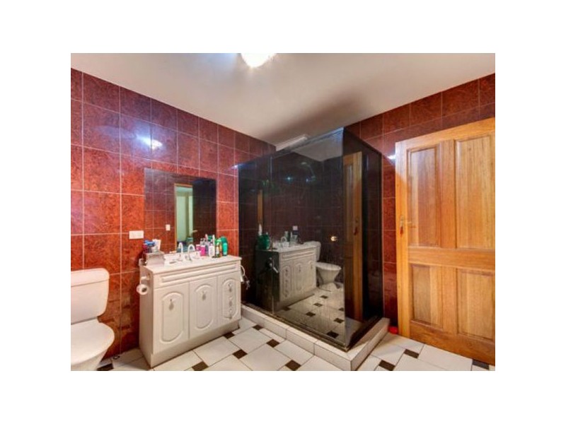 6 Spitfire Avenue, Strathpine QLD 4500