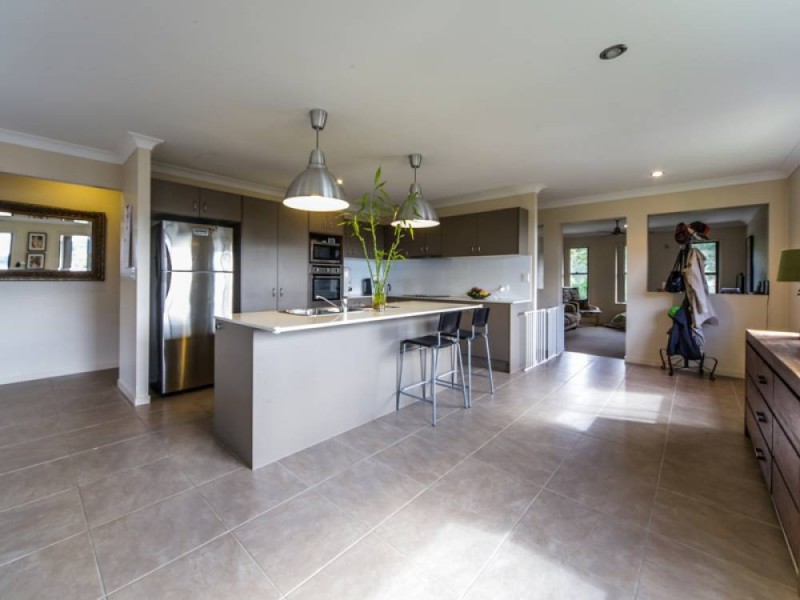 15 Richardson Crescent, Upper Coomera QLD 4209