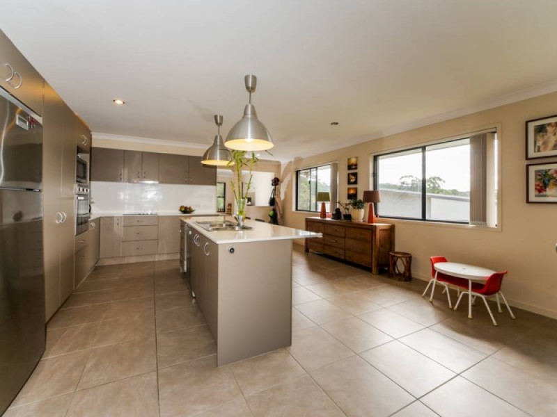 15 Richardson Crescent, Upper Coomera QLD 4209