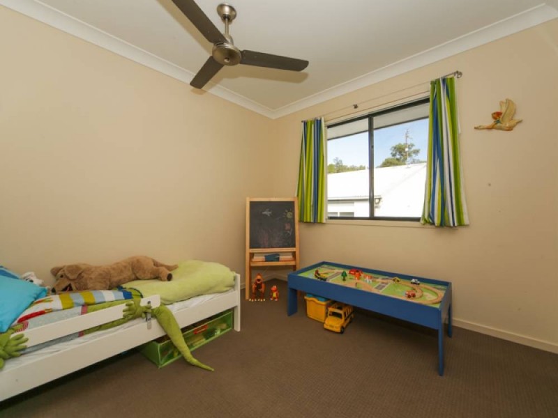 15 Richardson Crescent, Upper Coomera QLD 4209