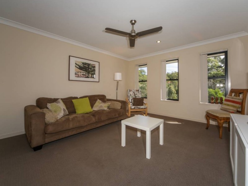 15 Richardson Crescent, Upper Coomera QLD 4209