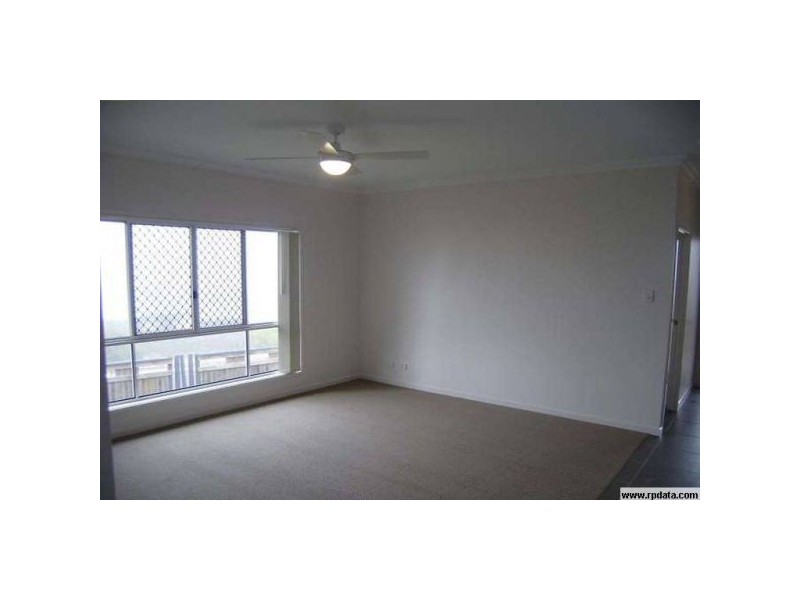 8 Tenzing Place,, Springfield Lakes QLD 4300