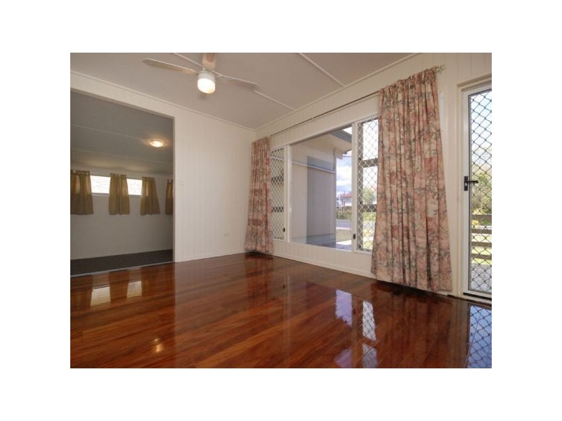 15 Spencer Street, Lawnton QLD 4501