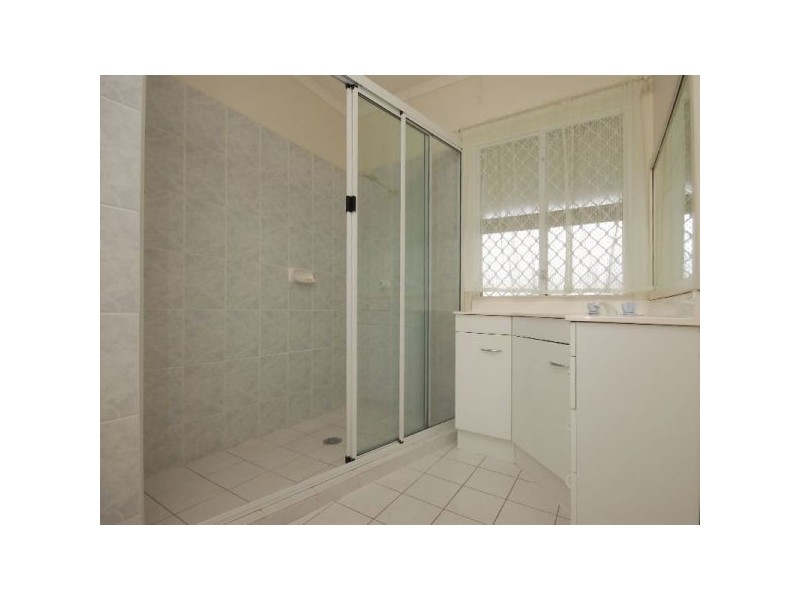 15 Spencer Street, Lawnton QLD 4501