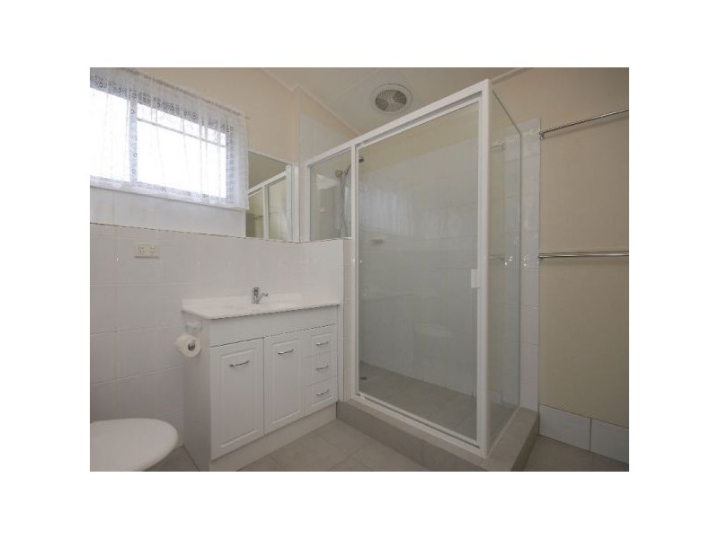 15 Spencer Street, Lawnton QLD 4501