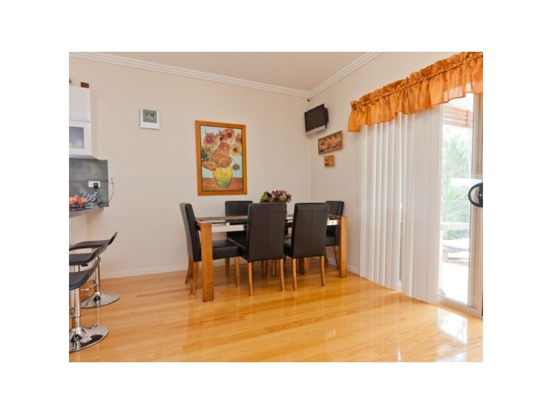 11 Angel Court, Eatons Hill QLD 4037