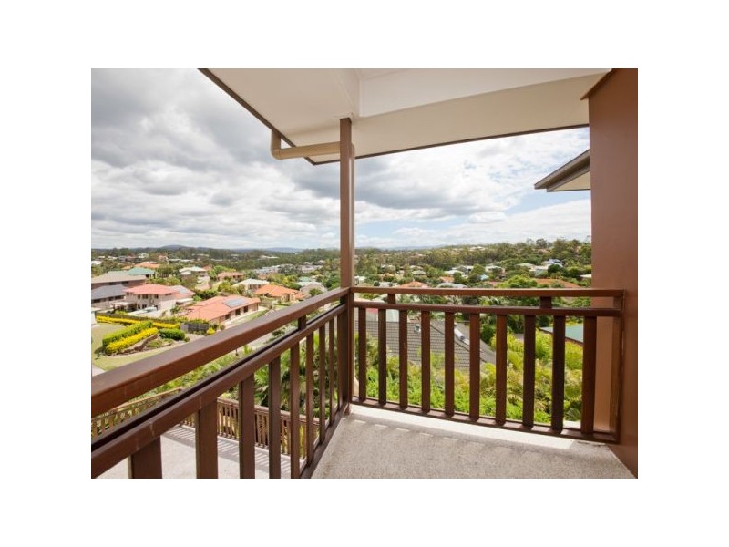 11 Angel Court, Eatons Hill QLD 4037