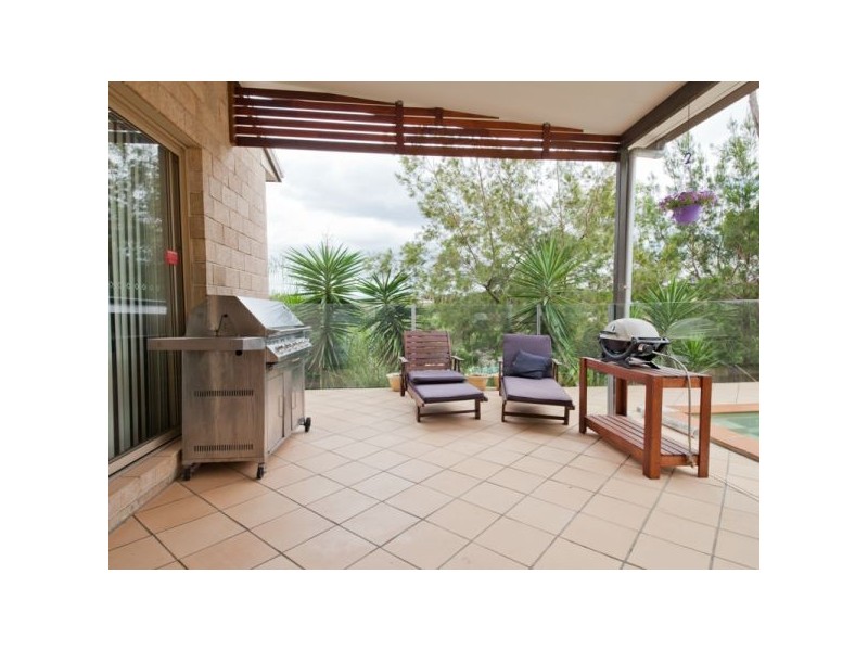 11 Angel Court, Eatons Hill QLD 4037