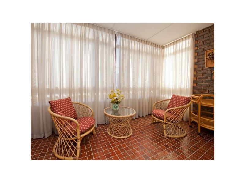 4/235 Cavendish Rd, Coorparoo QLD 4151