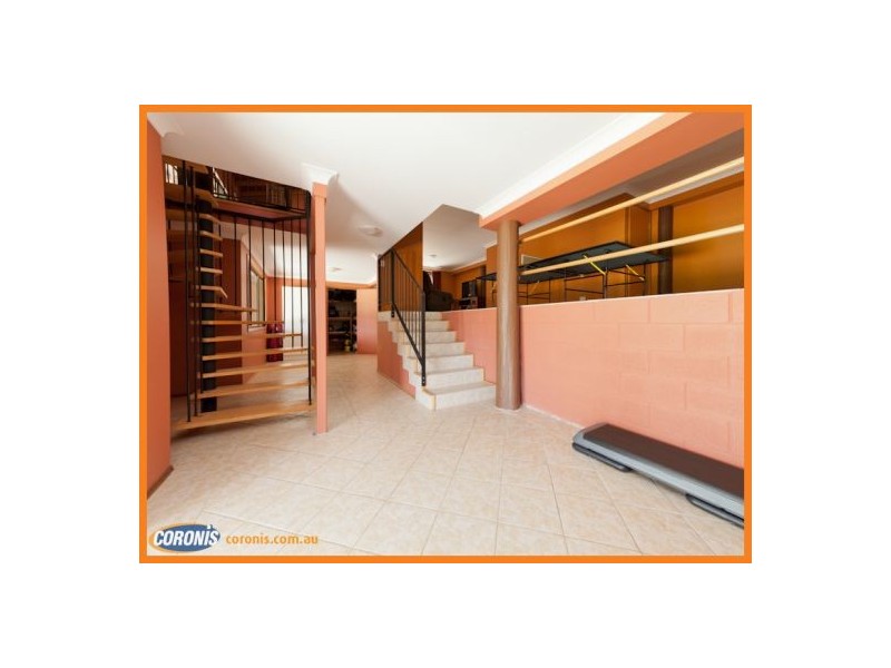 6 Pinehurst Court, Karana Downs QLD 4306
