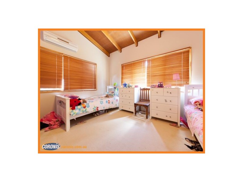 6 Pinehurst Court, Karana Downs QLD 4306