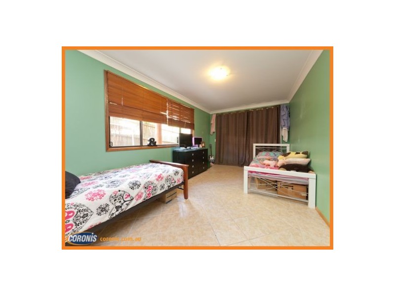 6 Pinehurst Court, Karana Downs QLD 4306