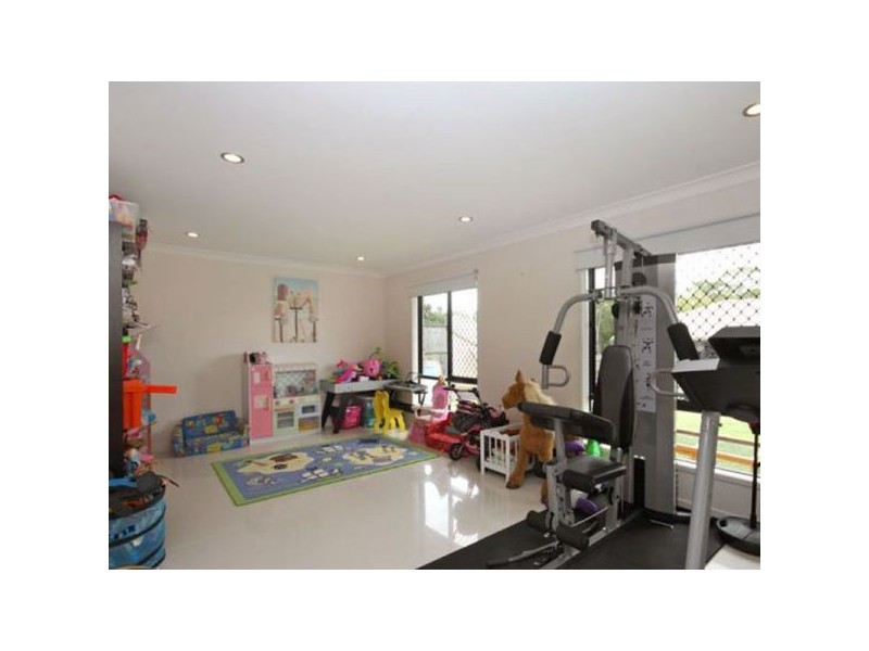 75 Tibrogagan, Narangba QLD 4504