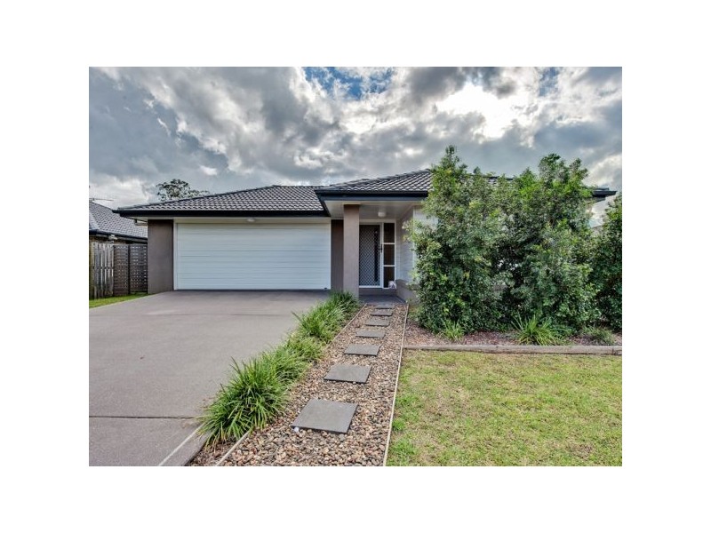 59 Cardena Drive, Augustine Heights QLD 4300