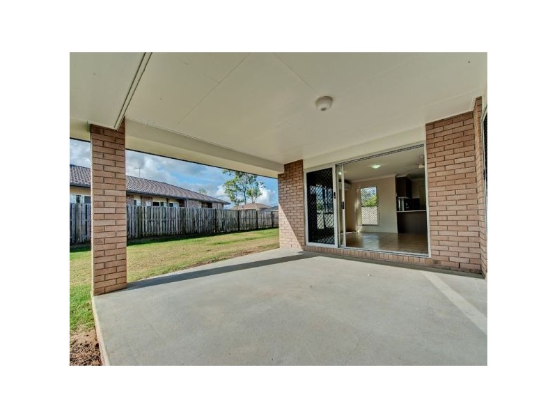 59 Cardena Drive, Augustine Heights QLD 4300