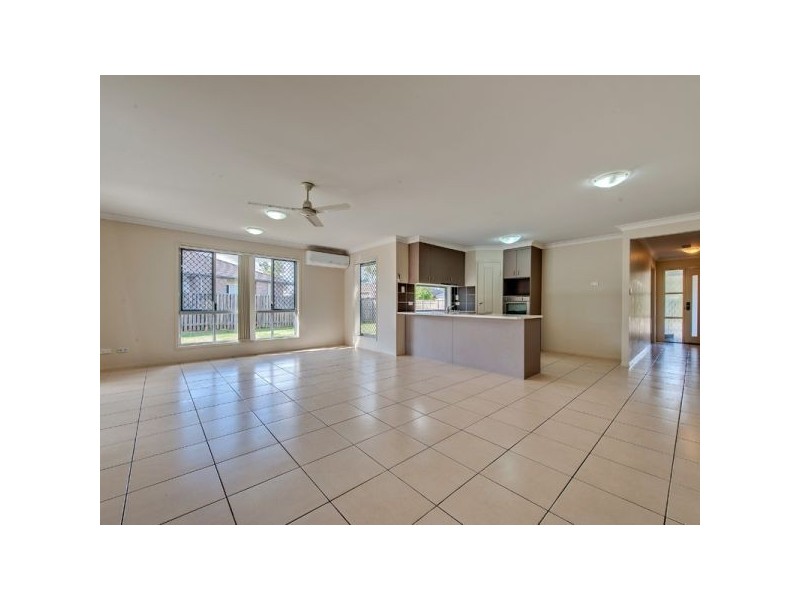 59 Cardena Drive, Augustine Heights QLD 4300