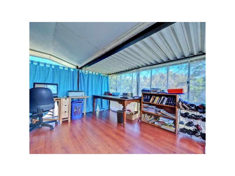 21 Pitt Street, Redland Bay QLD 4165