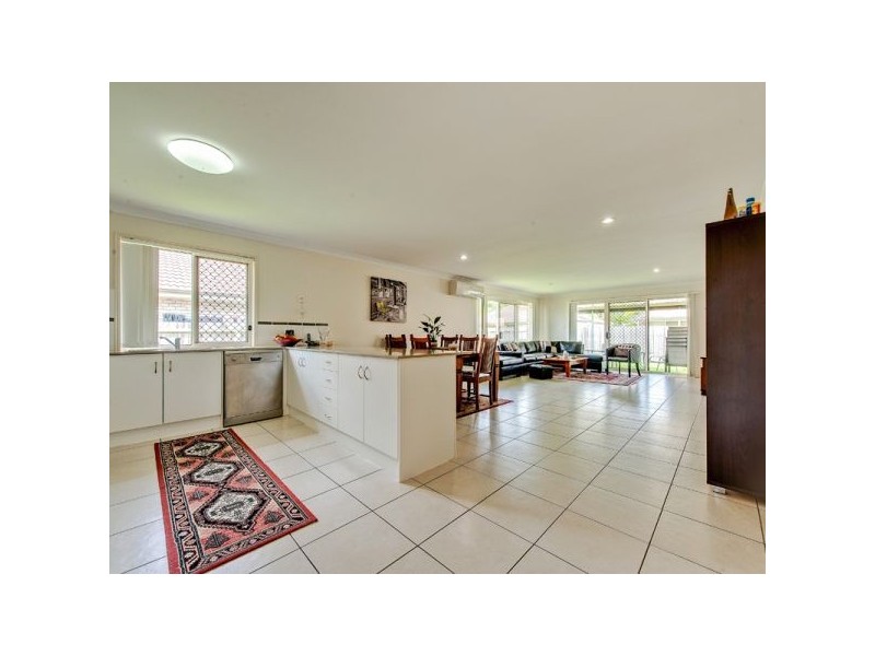 4 Star Ruby Link, Eagleby QLD 4207