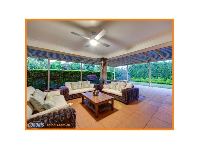 4 Sophora Court, Albany Creek QLD 4035