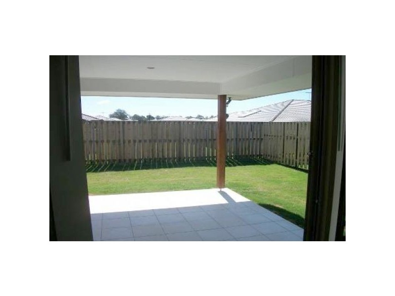 17 Peacherine Circuit, Bellmere QLD 4510