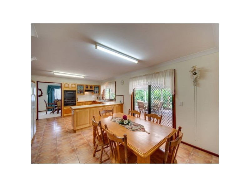 17 Sarow Drive, Warner QLD 4500