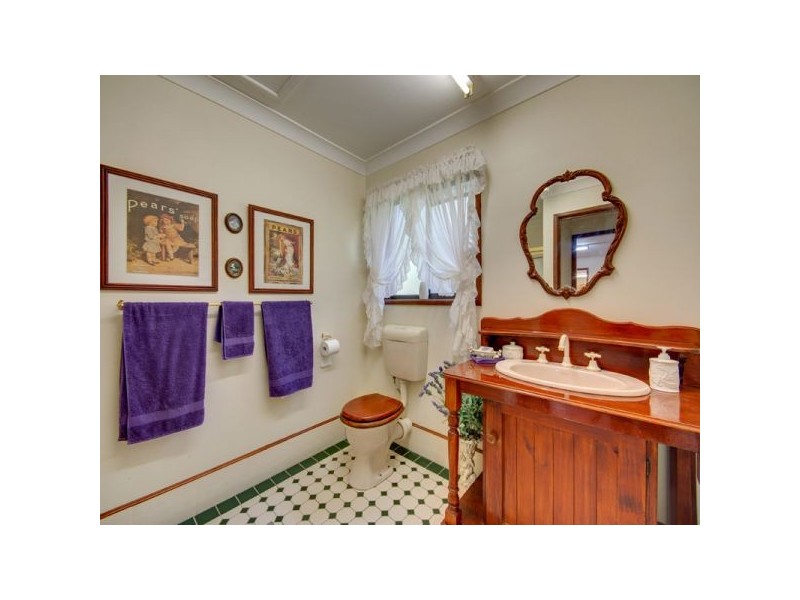 17 Sarow Drive, Warner QLD 4500