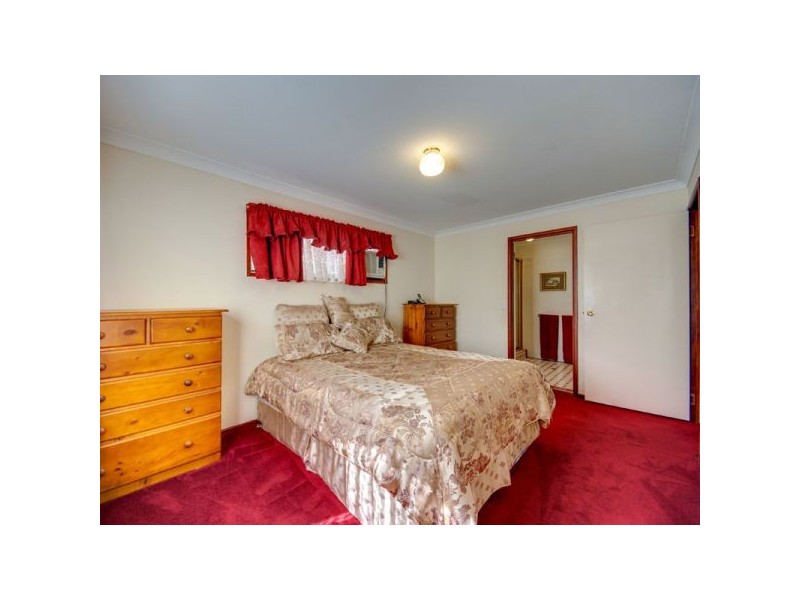 17 Sarow Drive, Warner QLD 4500