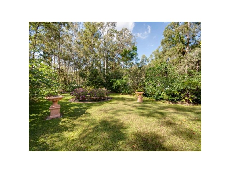 17 Sarow Drive, Warner QLD 4500