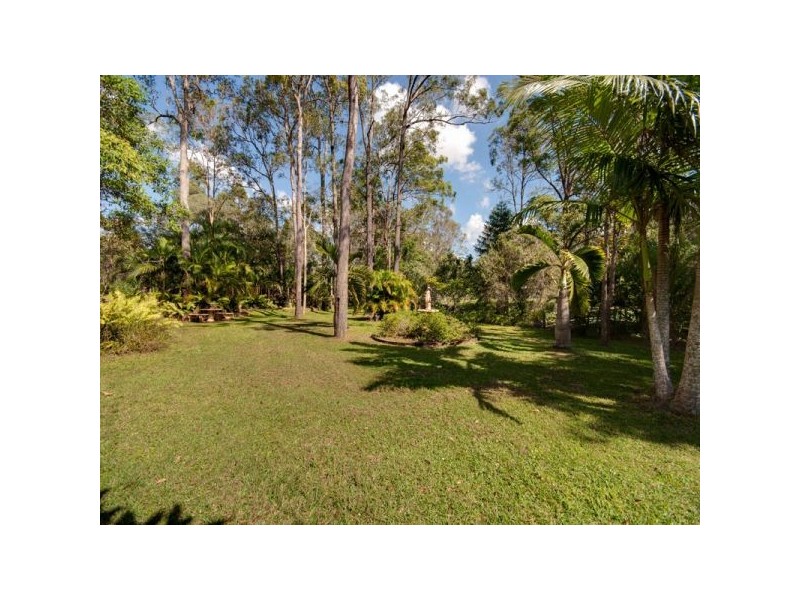 17 Sarow Drive, Warner QLD 4500