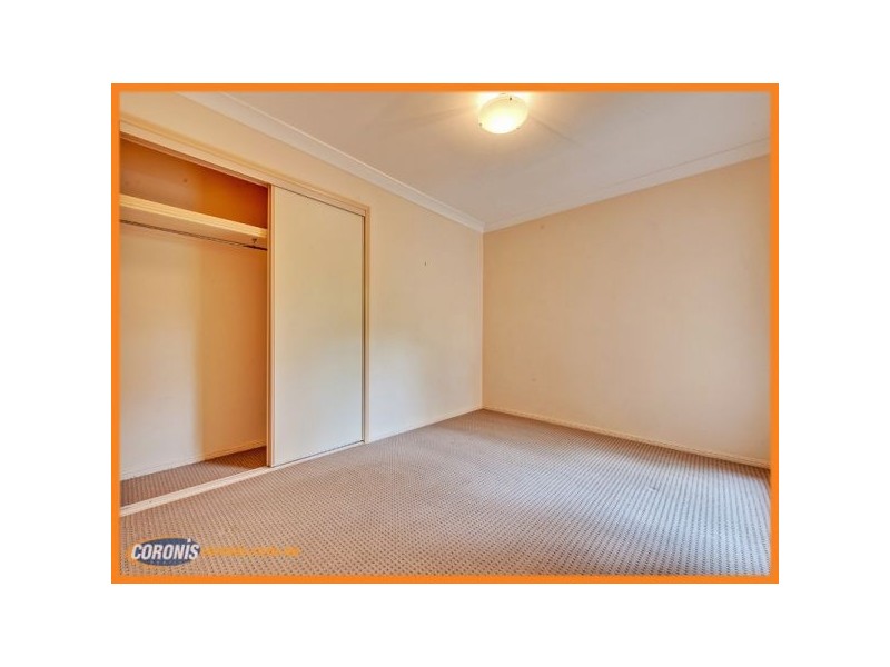 10 Banksia Circuit, Forest Lake QLD 4078