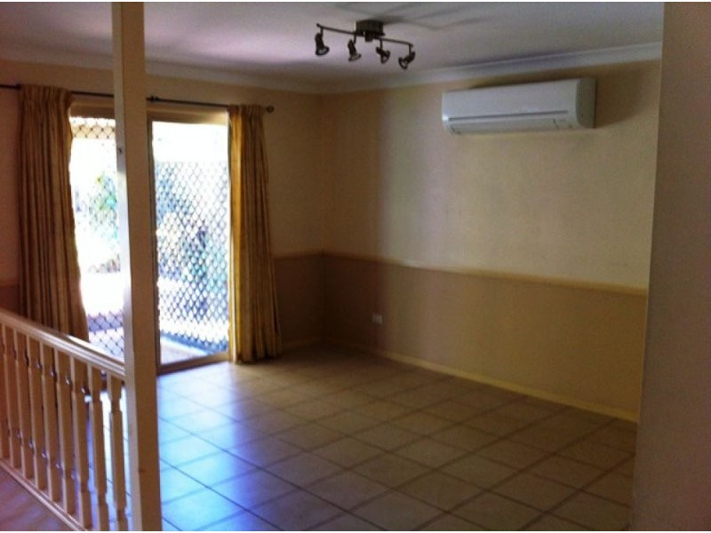 10 Banksia Circuit, Forest Lake QLD 4078