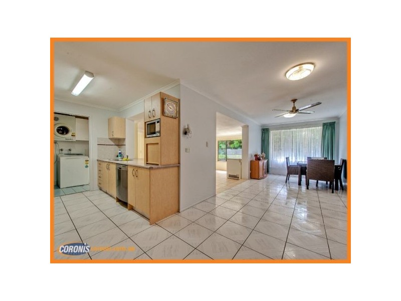 11 Banka Avenue, Jacobs Well QLD 4208