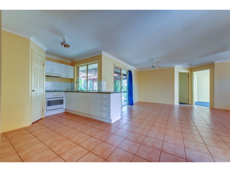 17 Ravenswood Lane, Springfield QLD 4300