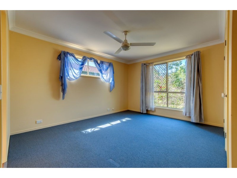 17 Ravenswood Lane, Springfield QLD 4300