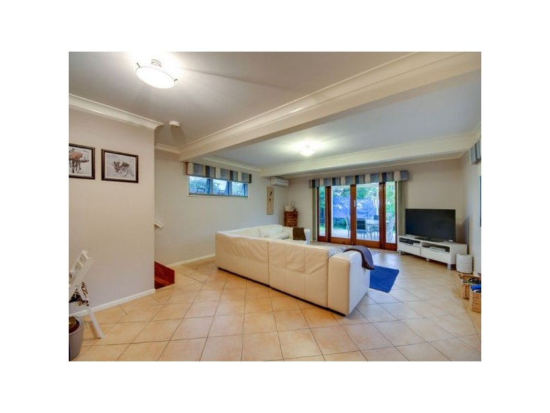 55 Narellan Street, Arana Hills QLD 4054